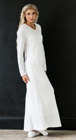 Stockholm set white knit skirt with pocket and stretch top LDS temple