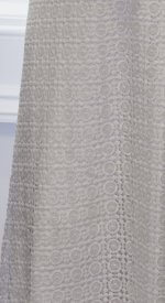 Fortaleza LDS temple skirt. Disc lace with lining.